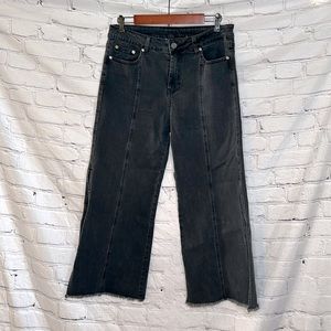 Current Air Black Wide Leg Cropped Jeans Size Medium Excellent Condition